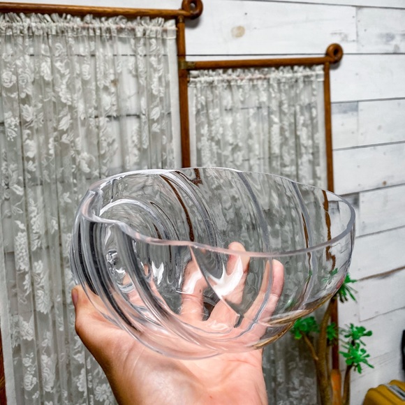 Glass SeaShell Display Bowl - Picture 3 of 3